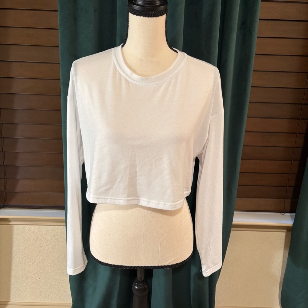 SHEIN White Long Sleeve Crop Top